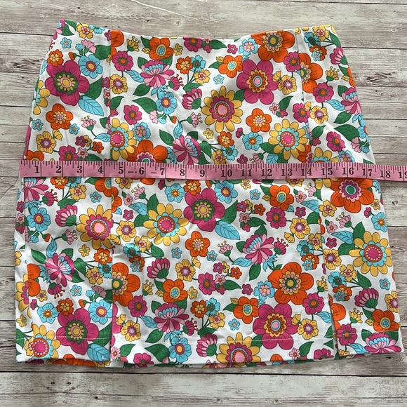 Love on a Hanger Floral Print Split Hem Mini A Line Skirt - Picture 8 of 9